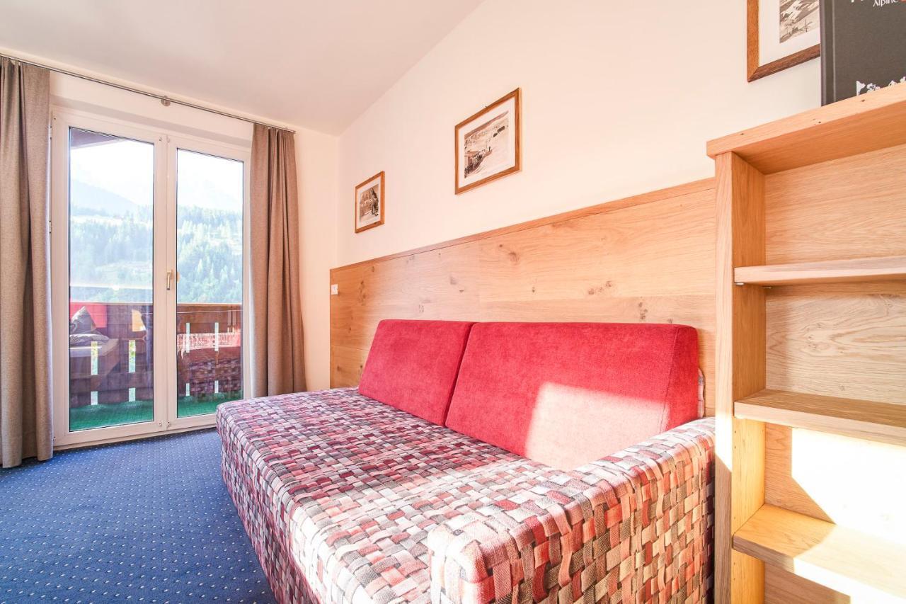 Kedul Lodge Santa Cristina Val Gardena Exterior photo